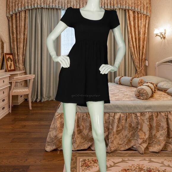 FOREVER 21 Chic Black Skater Dress Puff Sleeve S - Picture 4 of 5